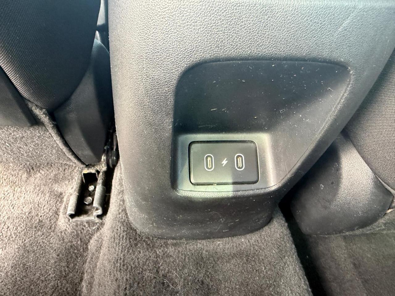 2024 Hyundai Elantra SEL Photo