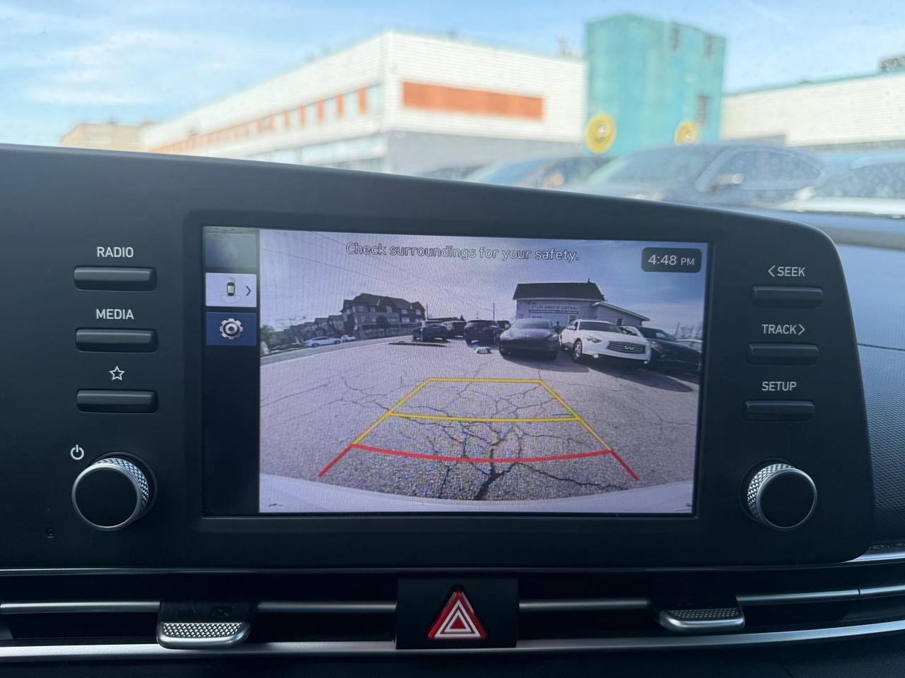 2024 Hyundai Elantra SEL Photo