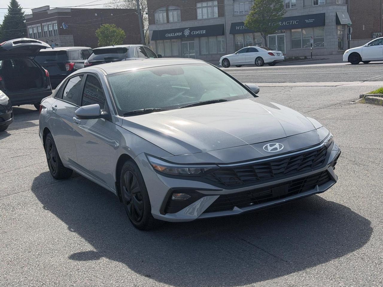 2024 Hyundai Elantra SEL Photo