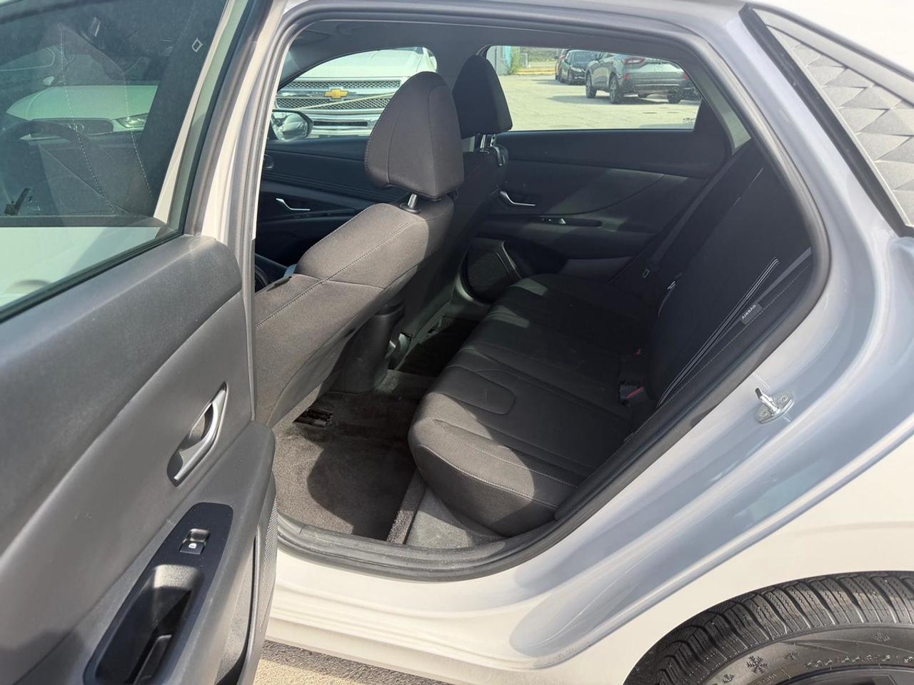 2024 Hyundai Elantra SEL Photo