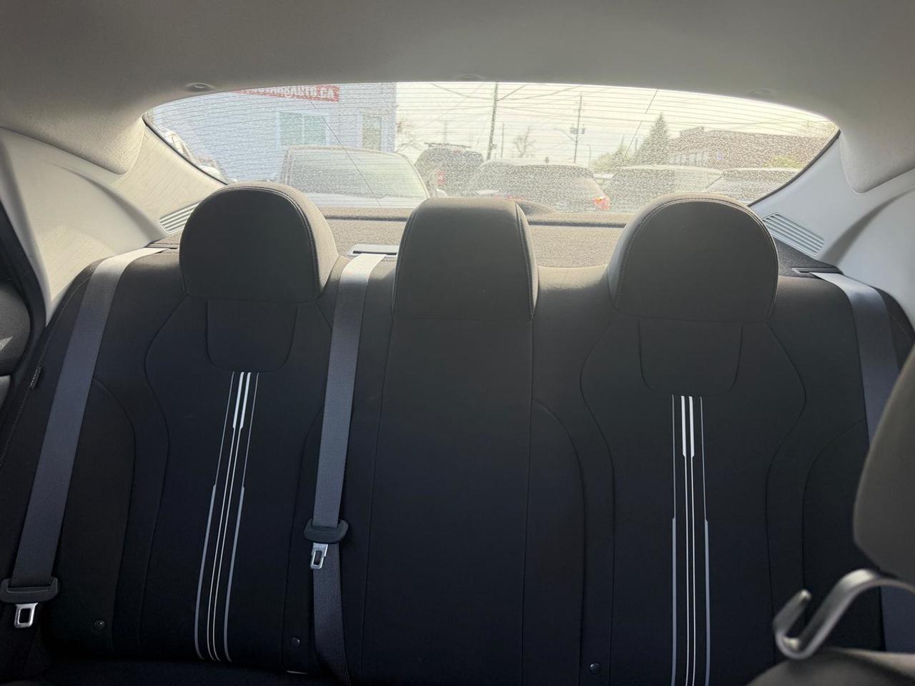 2024 Hyundai Elantra SEL Photo