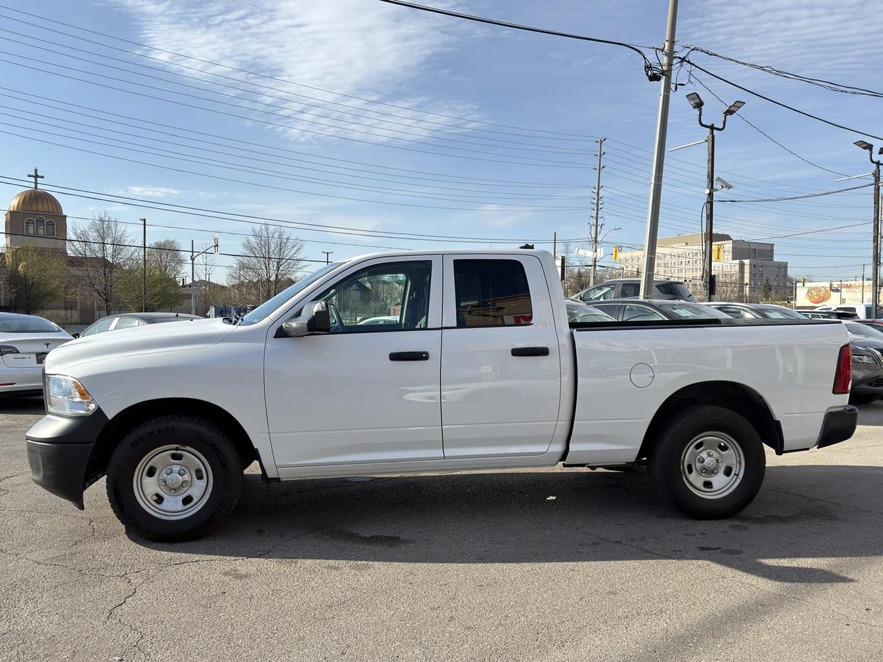 2021 RAM 1500 Classic classic Tradesman 6'4 BOX / Remote Start / Rev Cam Photo