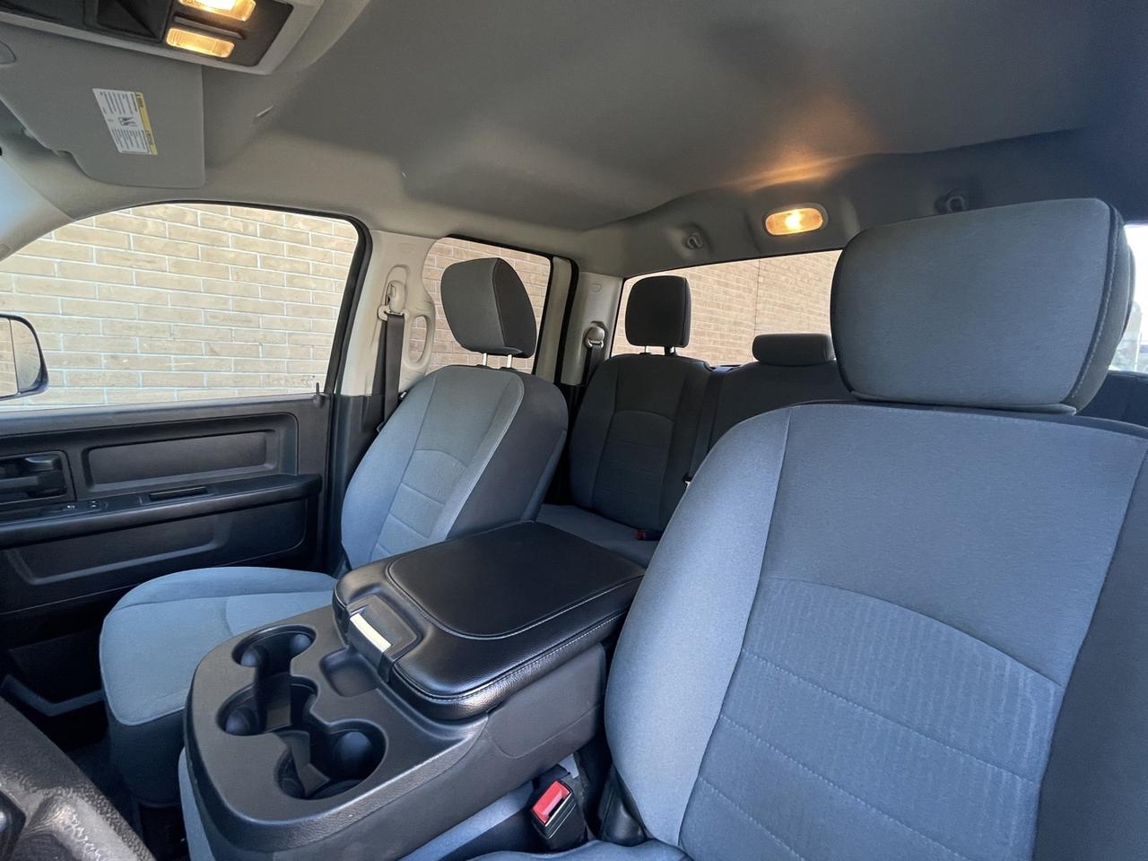 2021 RAM 1500 Classic classic Tradesman 6'4 BOX / Remote Start / Rev Cam Photo