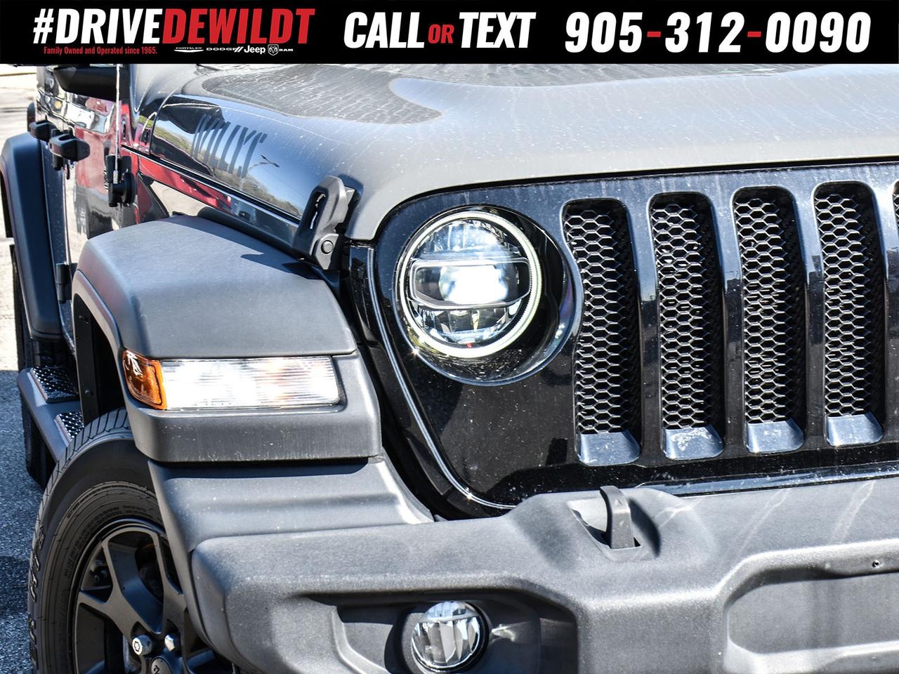 2020 Jeep WRANGLER UNLIMITED WILLYS   V6 ENGINE   ONE OWNER Photo