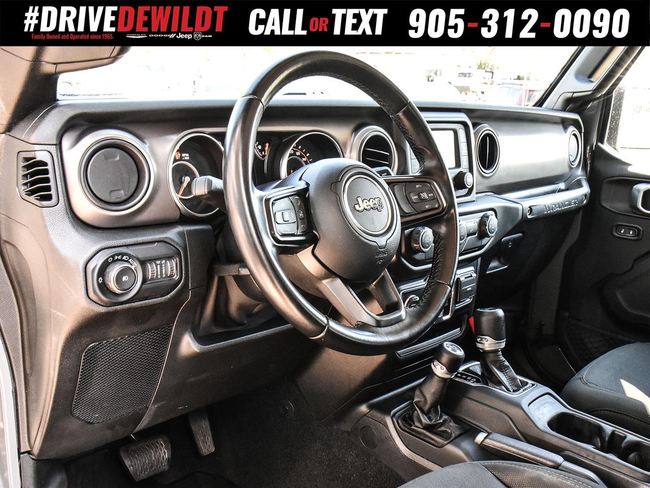 2020 Jeep WRANGLER UNLIMITED WILLYS   V6 ENGINE   ONE OWNER Photo