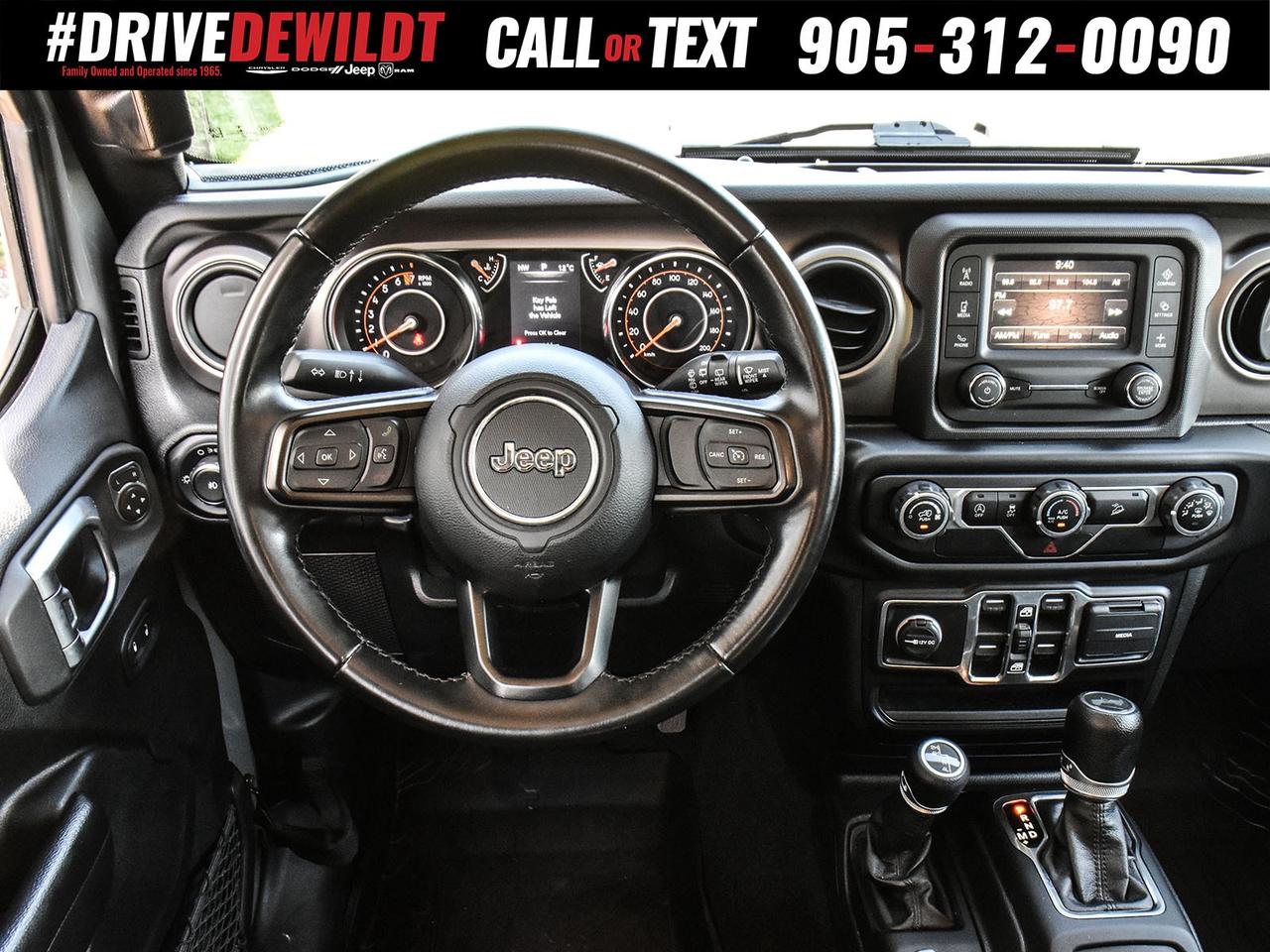 2020 Jeep WRANGLER UNLIMITED WILLYS   V6 ENGINE   ONE OWNER Photo