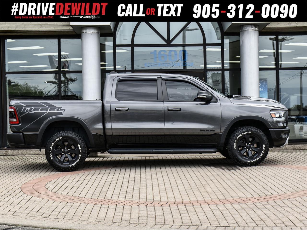 2022 RAM 1500 REBEL   LEATHER SEATS   ONE OWNER Photo