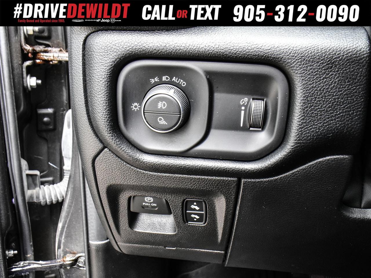2022 RAM 1500 REBEL   LEATHER SEATS   ONE OWNER Photo