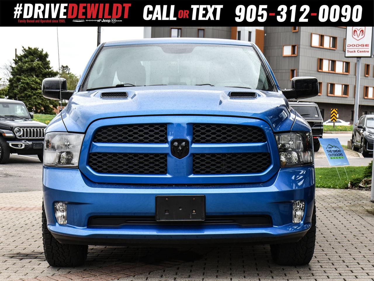 2019 RAM 1500 Classic EXPRESS   HEMI ENGINE Photo3