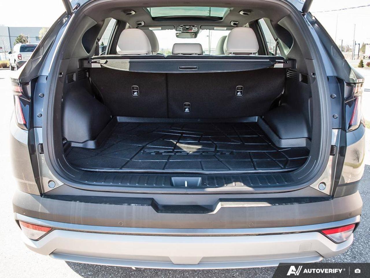 2025 Hyundai Tucson Plug-In Hybrid Ultimate Photo