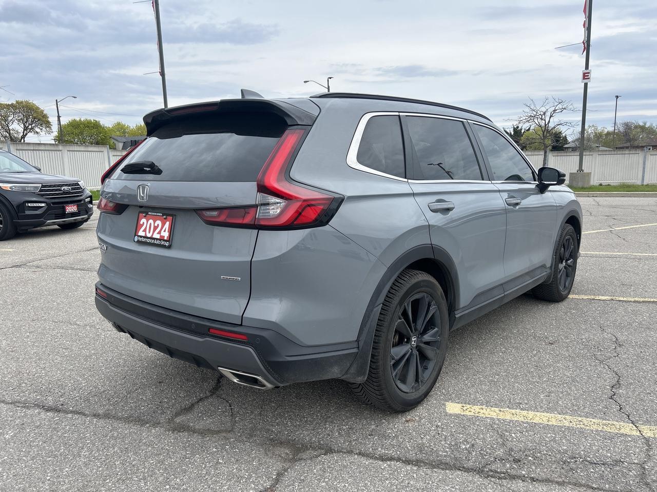 2024 Honda CR-V Touring Photo
