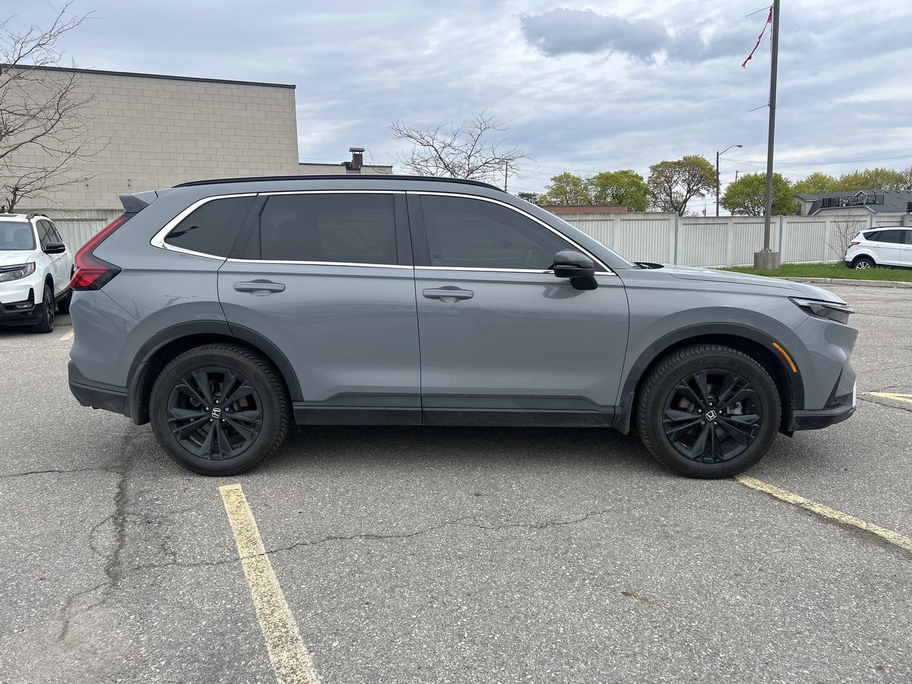 2024 Honda CR-V Touring Photo