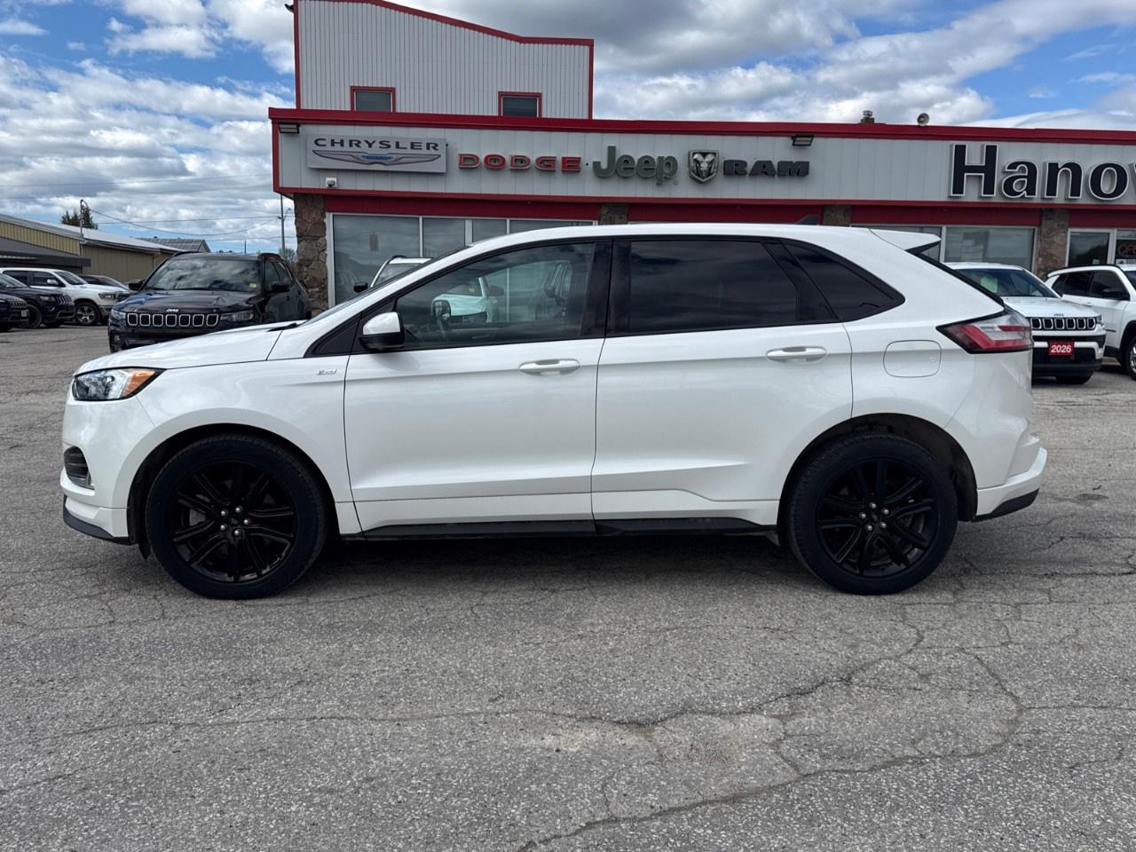 2022 Ford Edge ST Line AWD Photo
