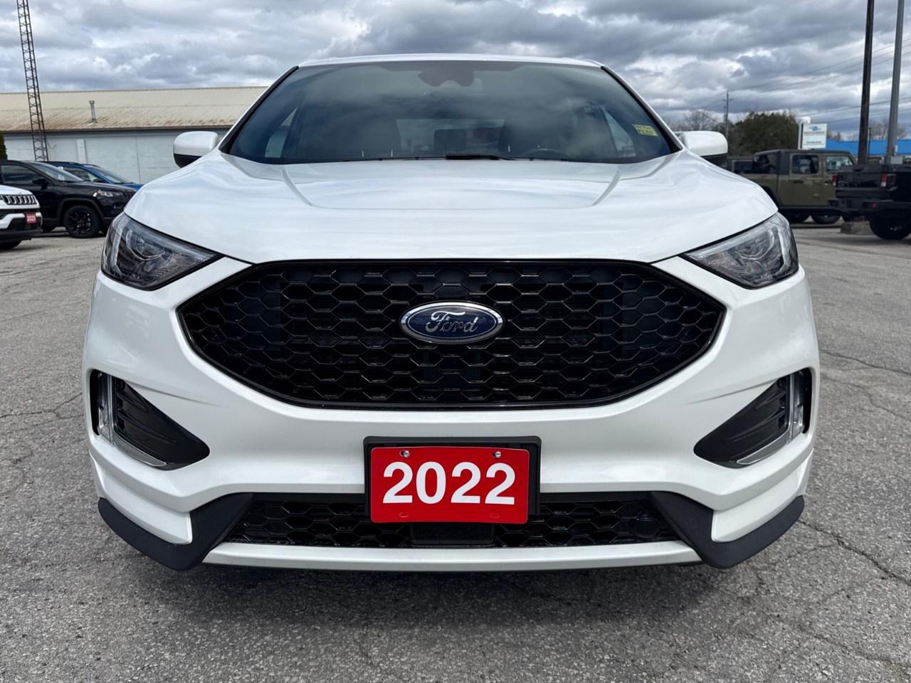 2022 Ford Edge ST Line AWD Photo