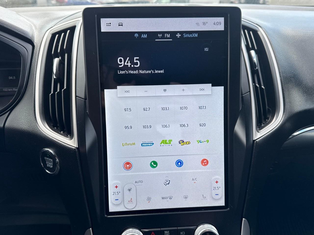 2022 Ford Edge ST Line AWD Photo