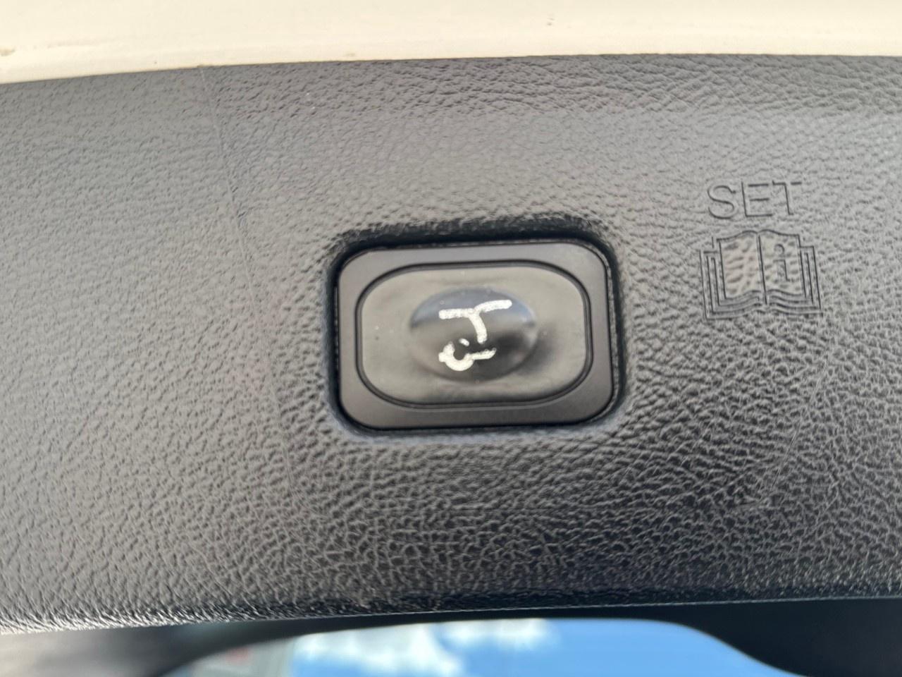 2022 Ford Edge ST Line AWD Photo