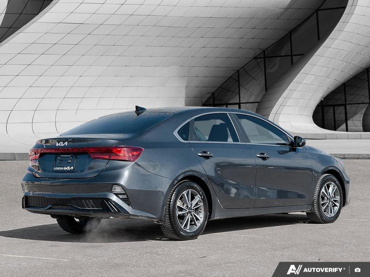 2023 Kia Forte GT-Line Photo