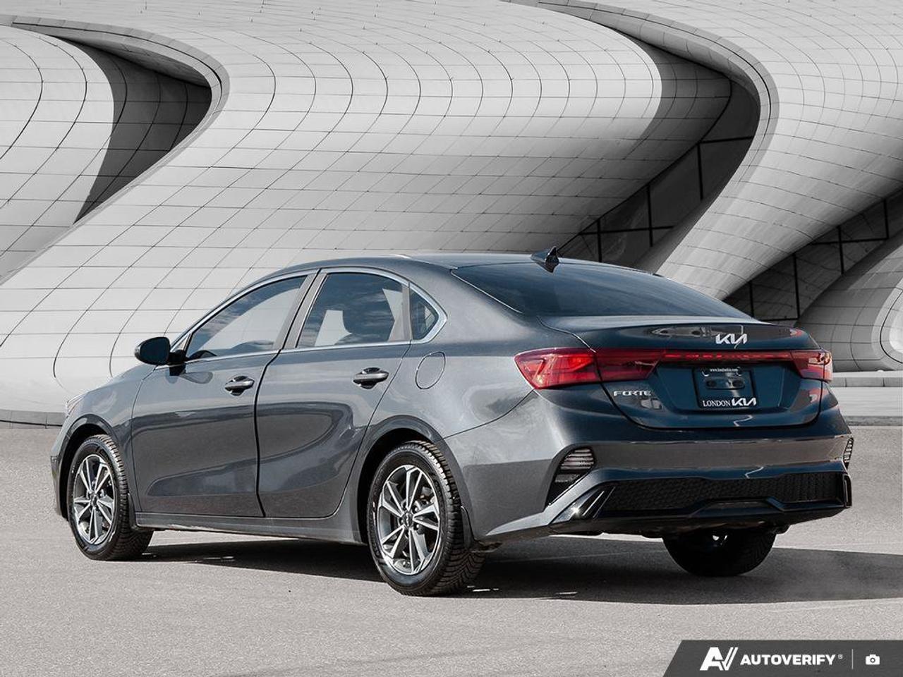 2023 Kia Forte GT-Line Photo