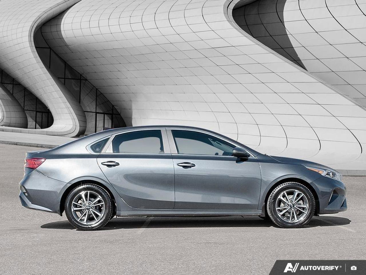 2023 Kia Forte GT-Line Photo