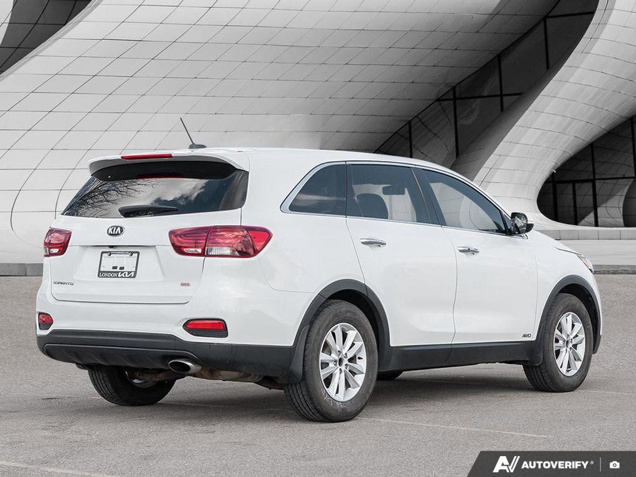 2020 Kia Sorento LX Photo