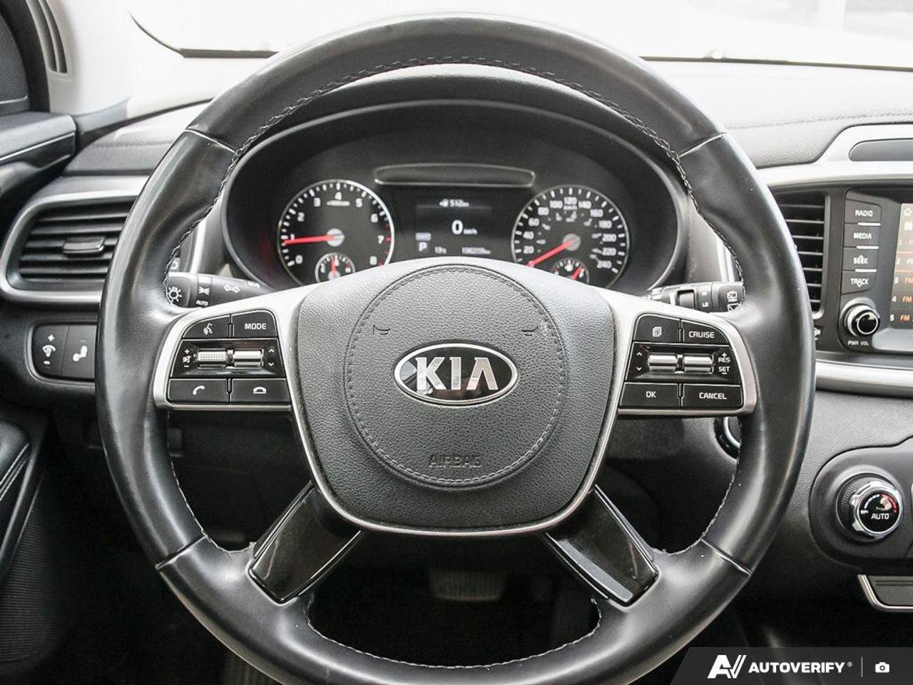 2020 Kia Sorento LX Photo