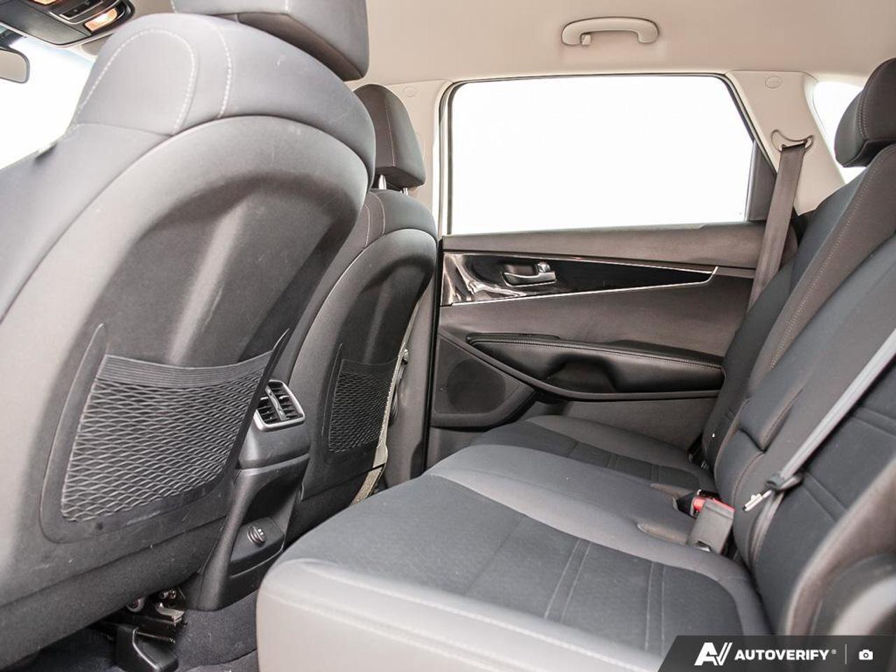 2020 Kia Sorento LX Photo