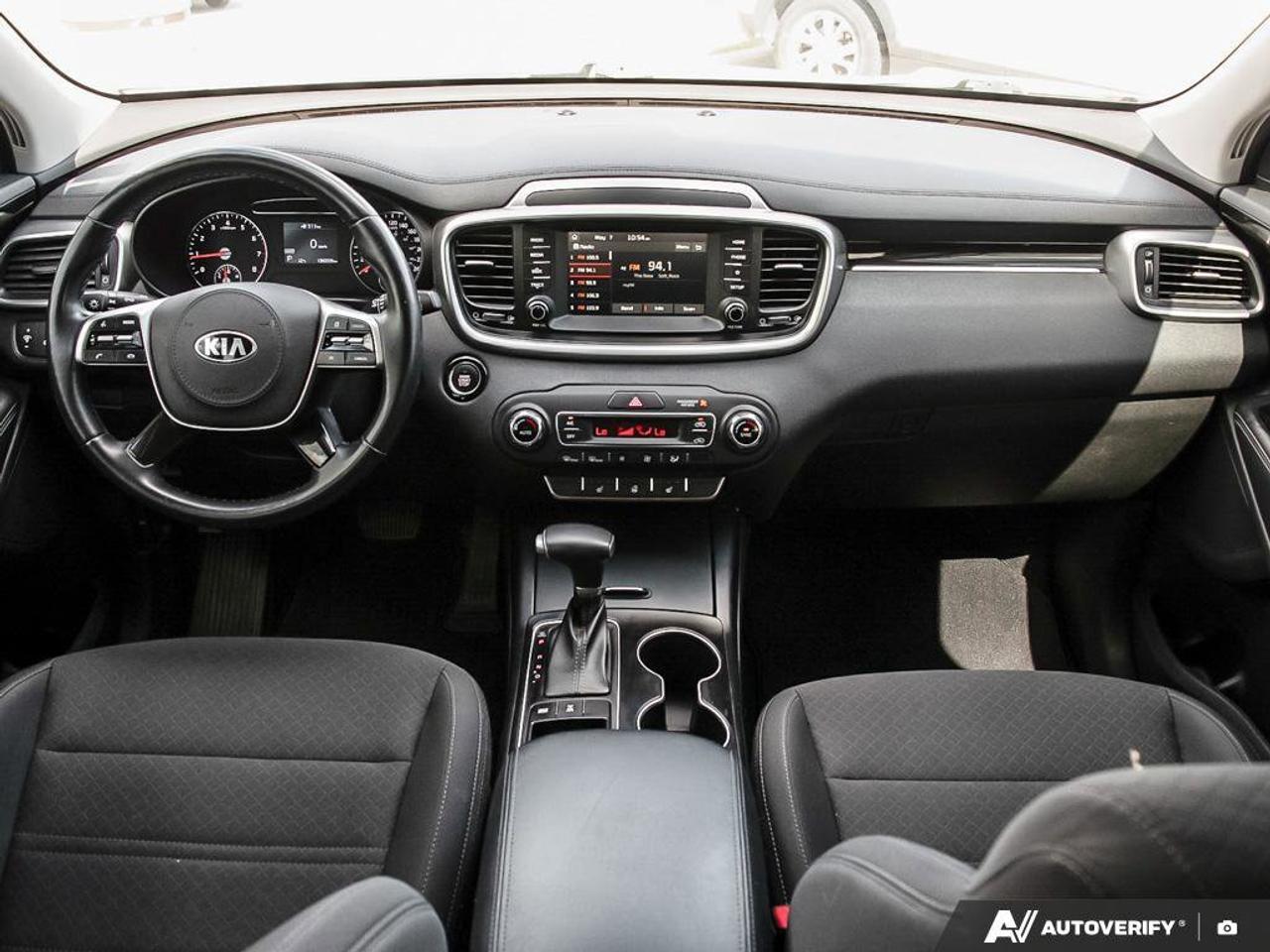 2020 Kia Sorento LX Photo