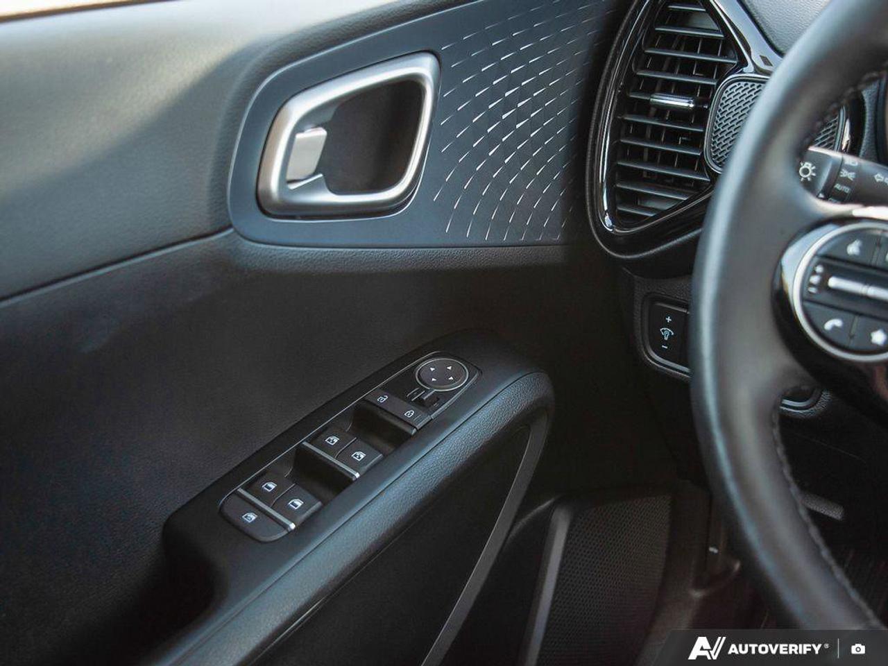 2023 Kia Soul EX Photo