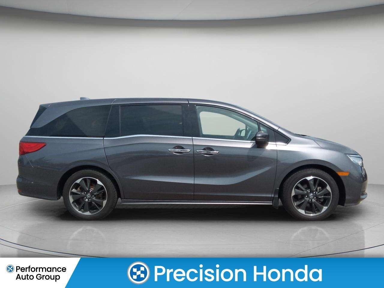 2024 Honda Odyssey Touring  Navigation CarPlay Wireless Charger Photo