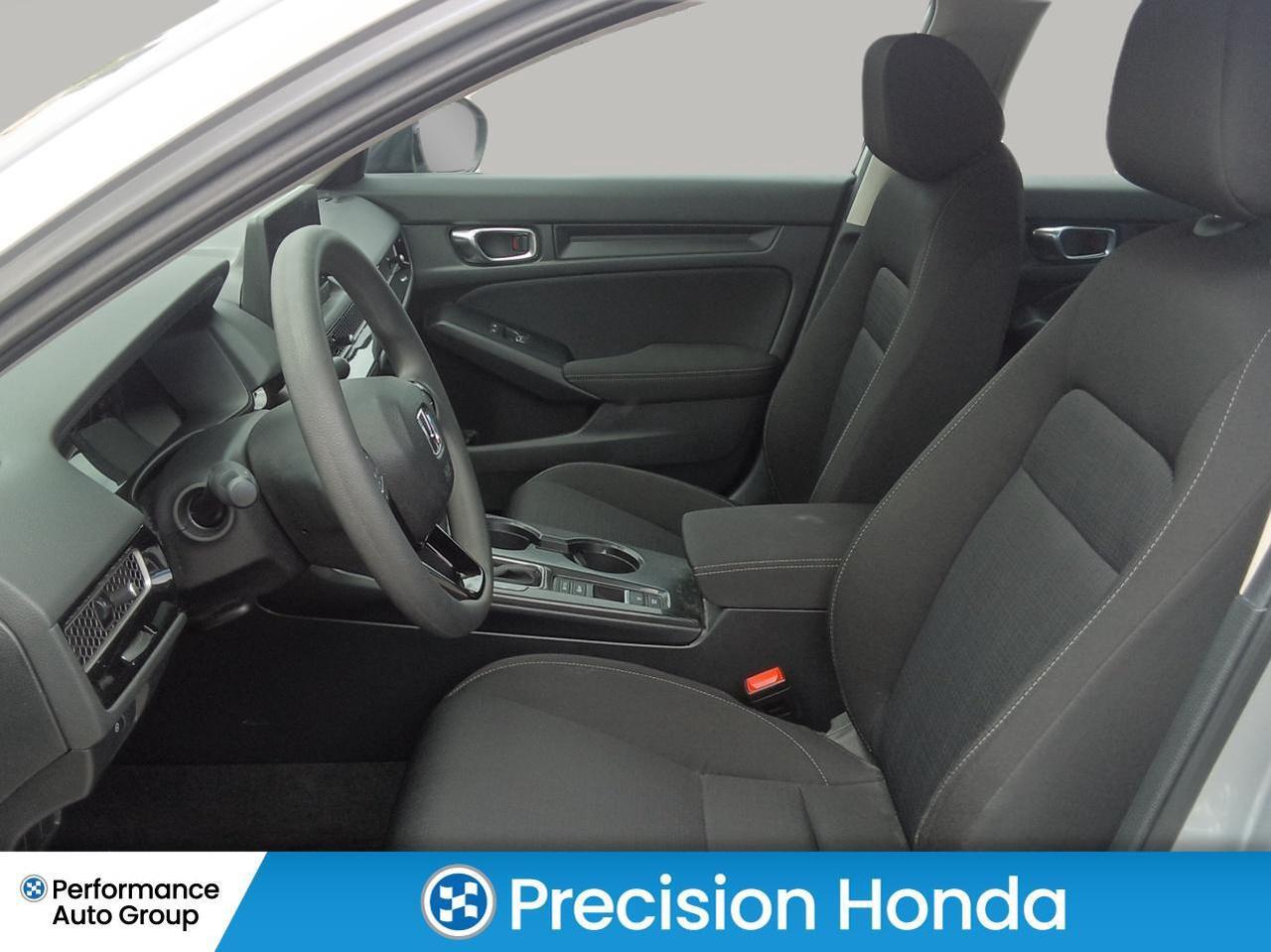 2025 Honda Civic LX CarPlay Bluetooth Rear Camera Low Kms Photo