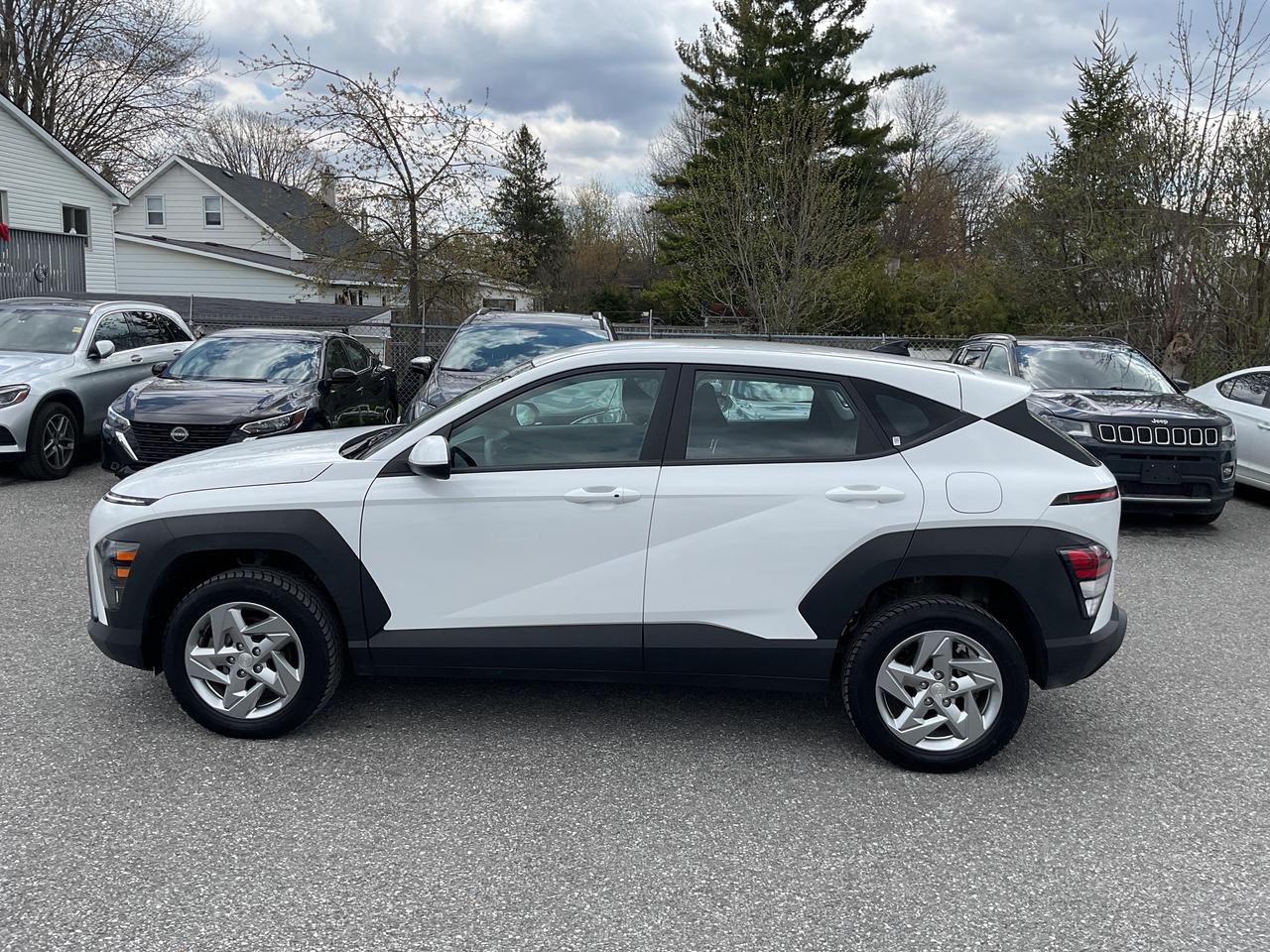 2025 Hyundai KONA 2.0L Essential 4dr All-Wheel Drive Photo