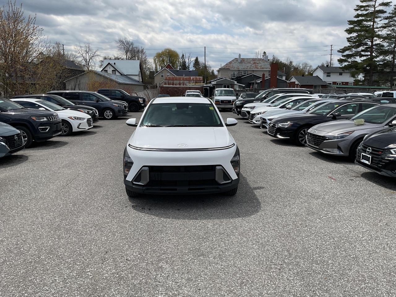 2025 Hyundai KONA 2.0L Essential 4dr All-Wheel Drive Photo