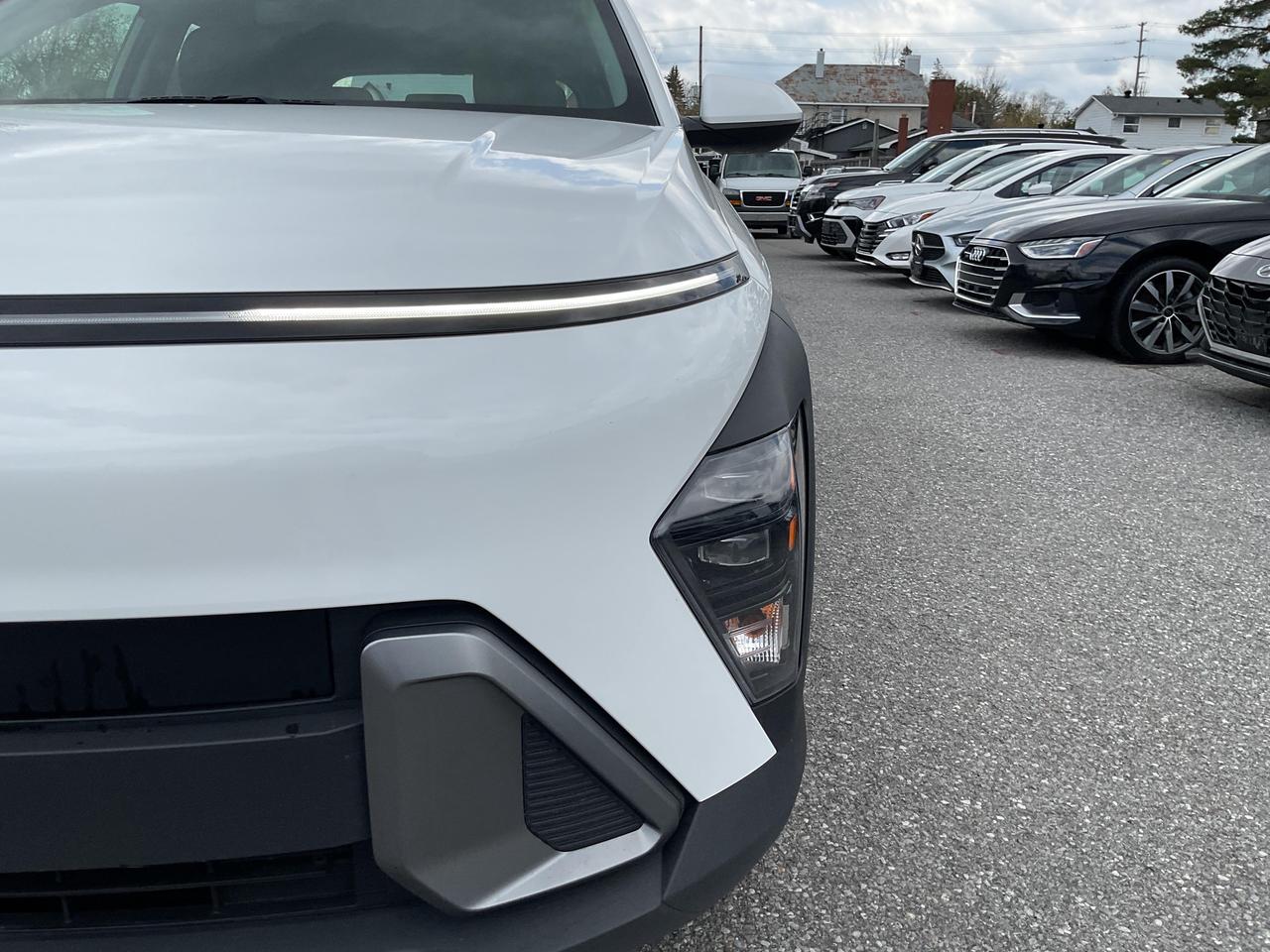 2025 Hyundai KONA 2.0L Essential 4dr All-Wheel Drive Photo