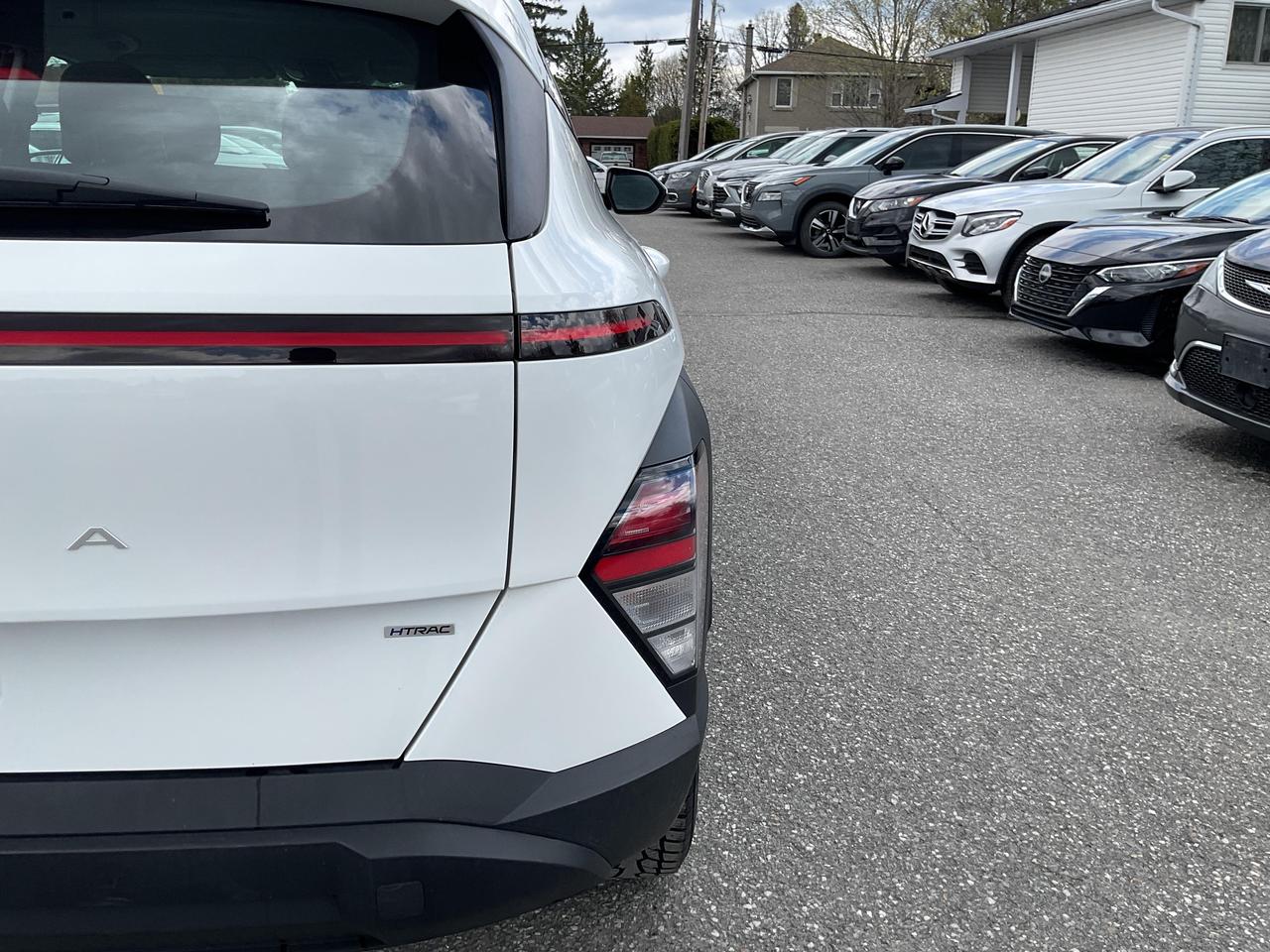 2025 Hyundai KONA 2.0L Essential 4dr All-Wheel Drive Photo