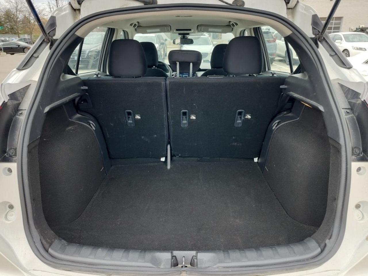 2024 Nissan Kicks SV 4dr Front-Wheel Drive Photo
