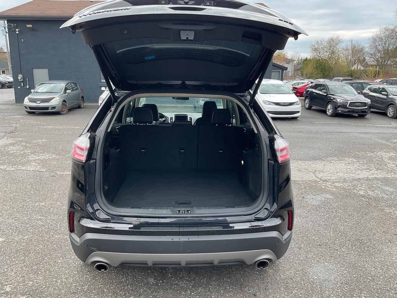 2024 Ford Edge TITANIUM 4DR ALL-WHEEL DRIVE Photo