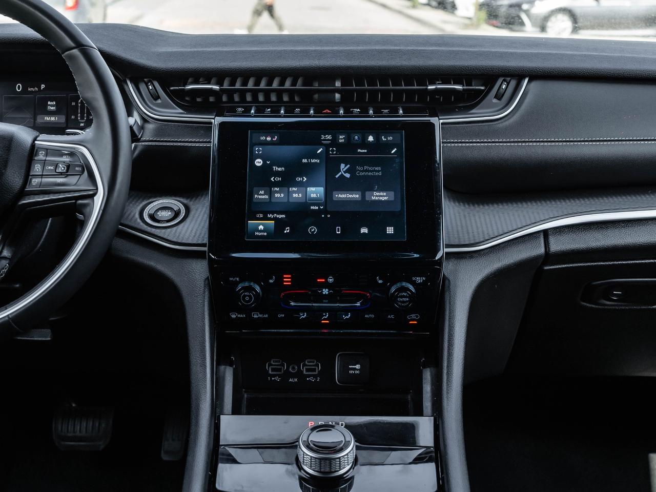 2023 Jeep Grand Cherokee ALTITUDE 4X4 Photo