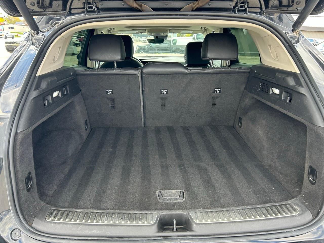 2021 Buick Envision AWD 4dr Avenir Photo4