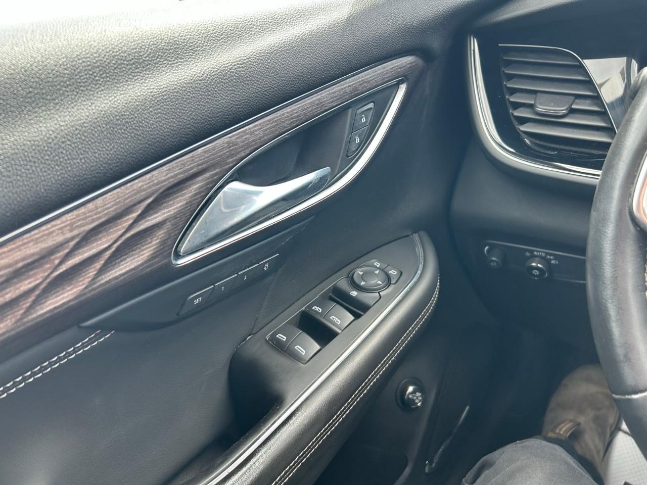 2021 Buick Envision AWD 4dr Avenir Photo