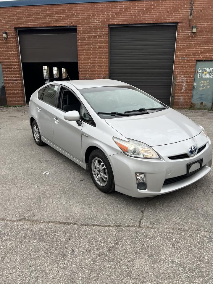 2010 Toyota Prius 5dr HB AUTO AC POWER OPTIONS. Photo