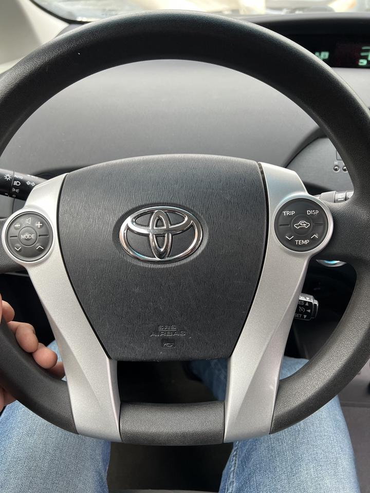 2010 Toyota Prius 5dr HB AUTO AC POWER OPTIONS. Photo