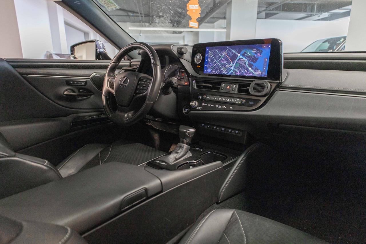 2024 Lexus ES 300h 300h Ultra Premium Pkg Safety Certified Photo
