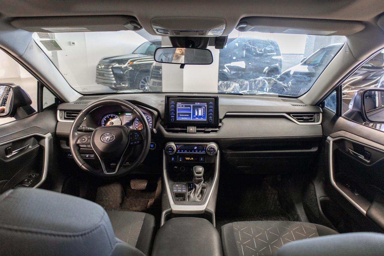 2020 Toyota RAV4 XLE Pkg Safety Certified Welcome Trades Photo