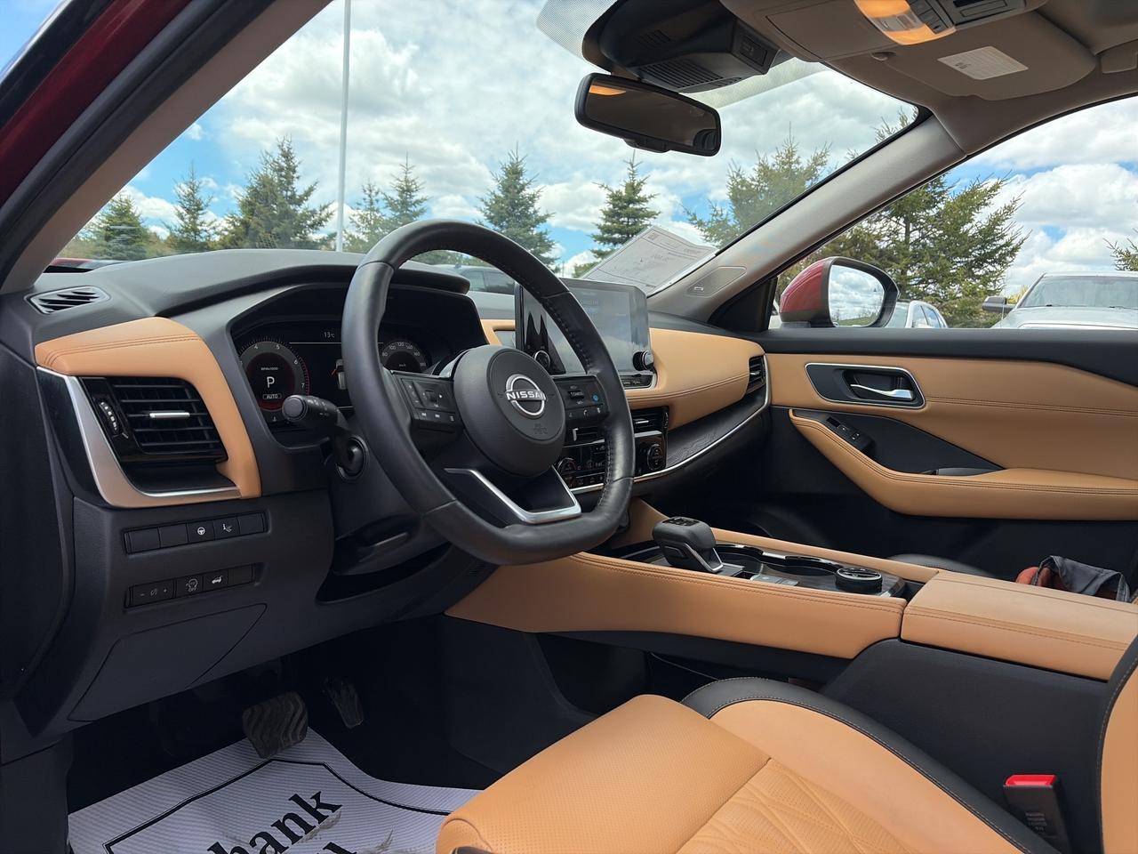 2023 Nissan Rogue Platinum AWD   Nav.   Pano Roof   Leather   HUD Photo
