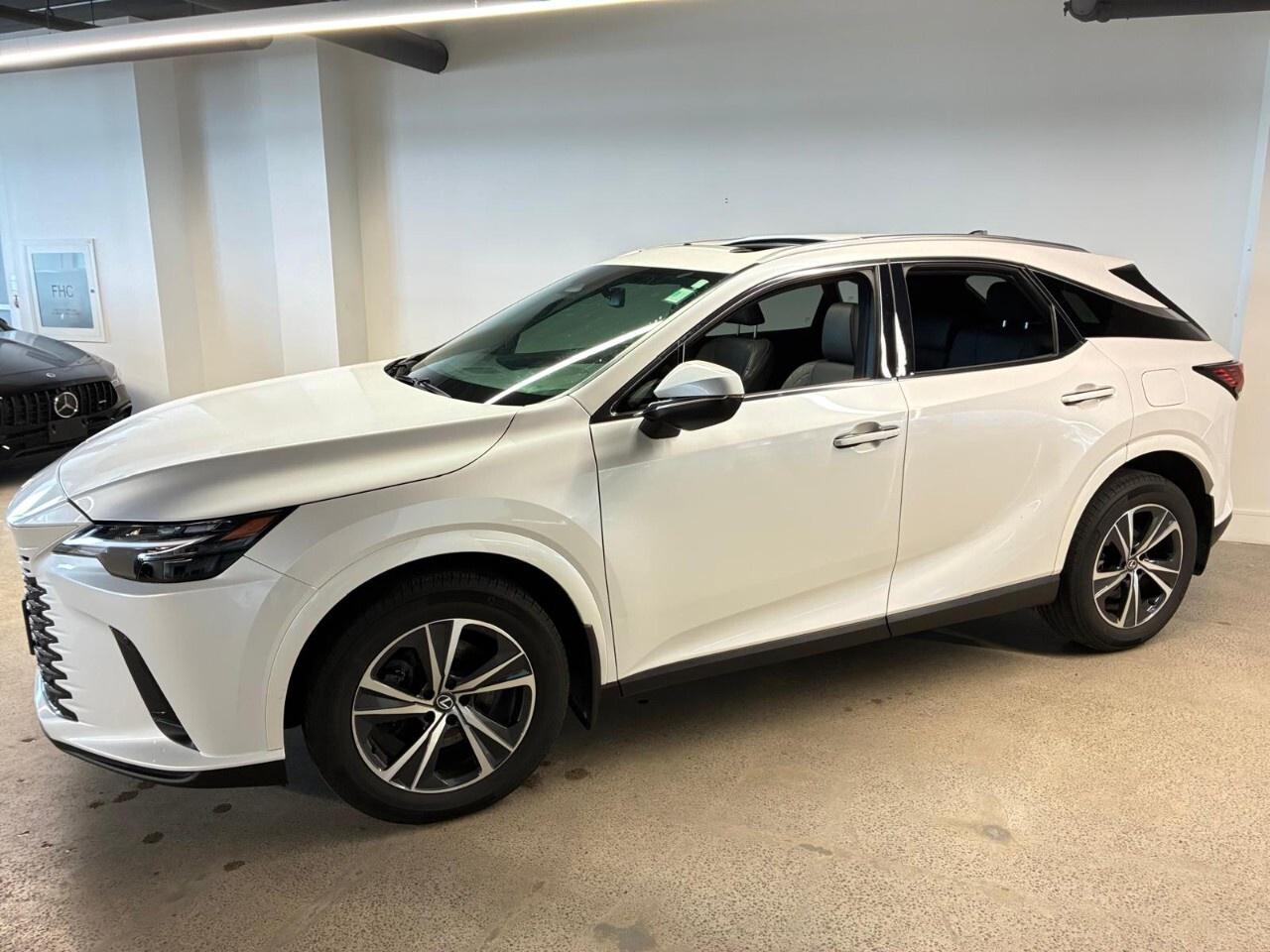 2023 Lexus RX 350h Premium Pkg Lexus Certified Welcome Trades Photo0