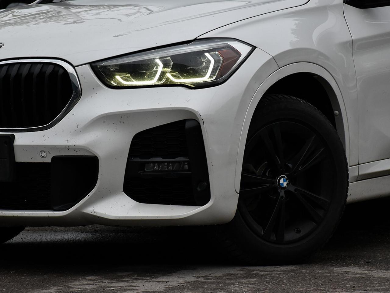 2020 BMW X1 xDrive28i Photo4