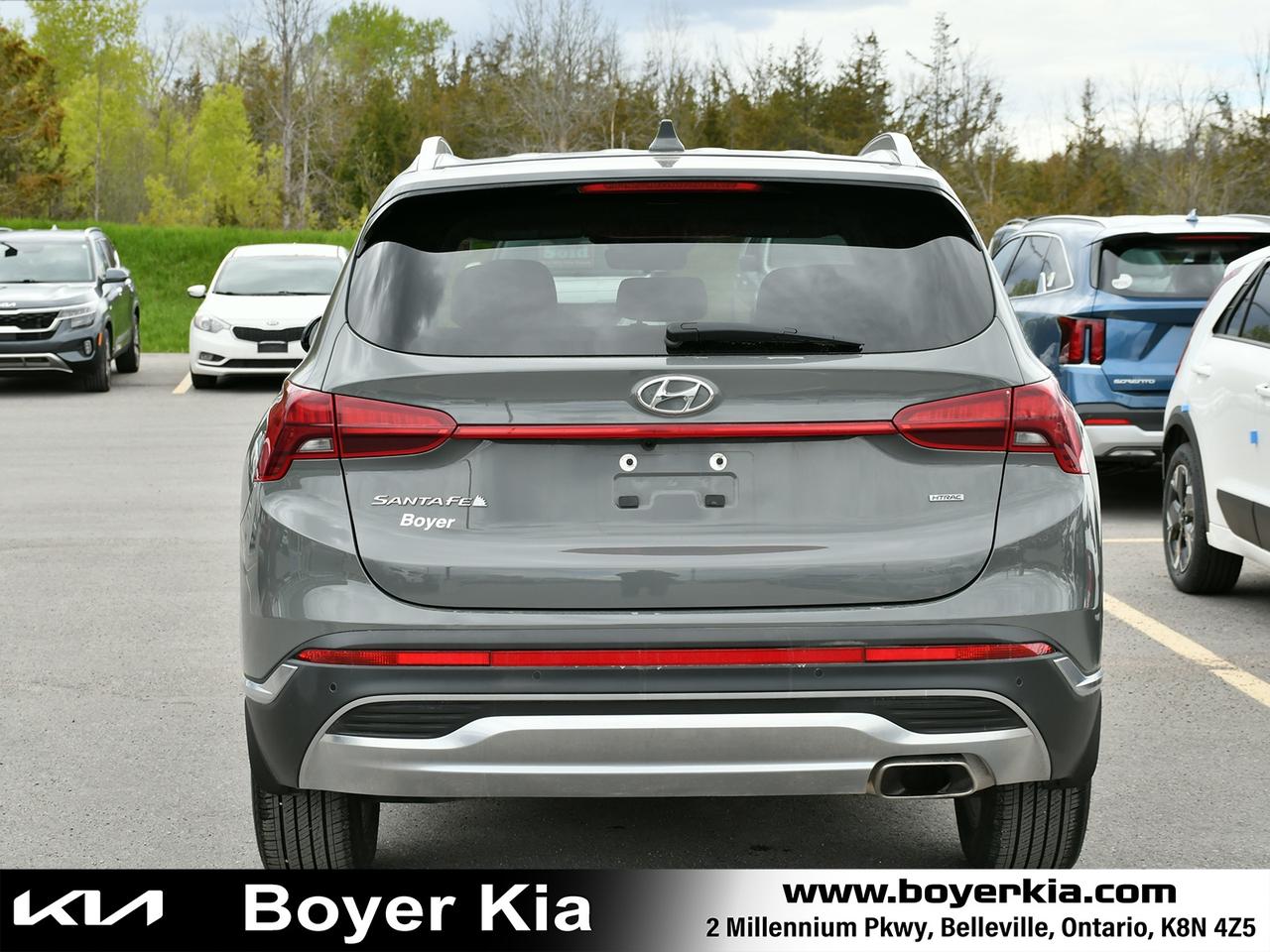 2023 Hyundai Santa Fe Preferred Photo