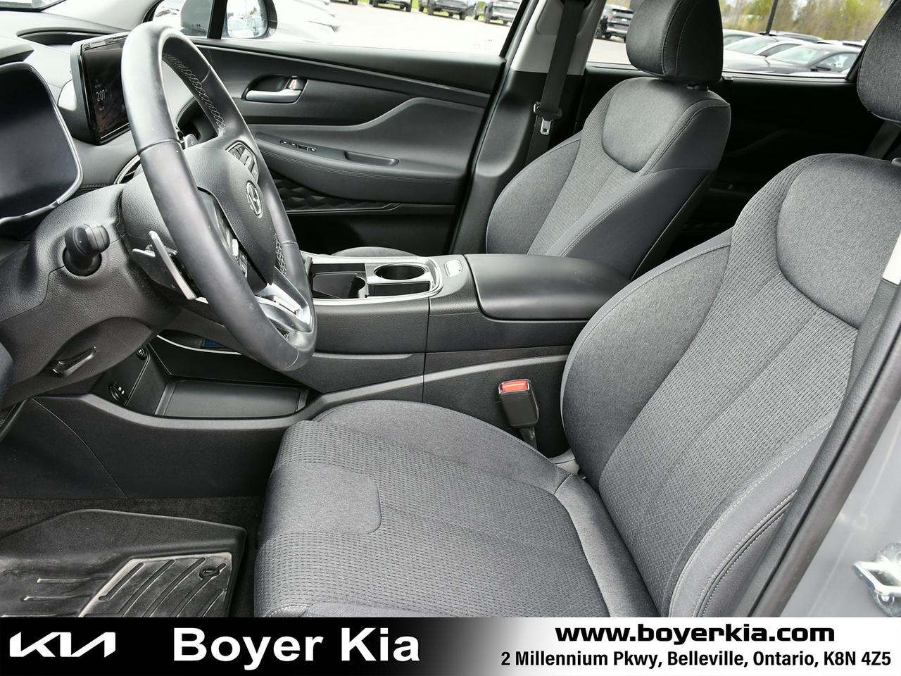 2023 Hyundai Santa Fe Preferred Photo