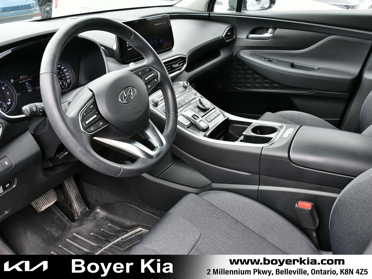 2023 Hyundai Santa Fe Preferred Photo
