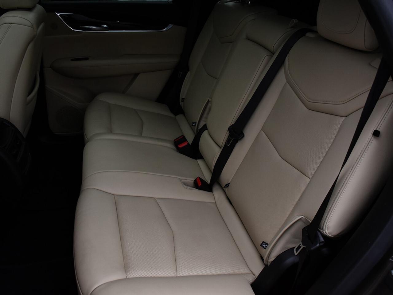 2019 Cadillac XT5 Luxury AWD Photo